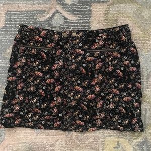 Corduroy floral Mini skirt